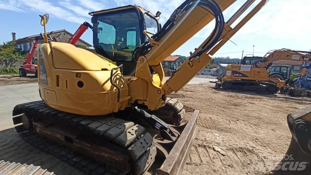 Komatsu PC118MR-8 Εκσκαφείς με ερπύστριες