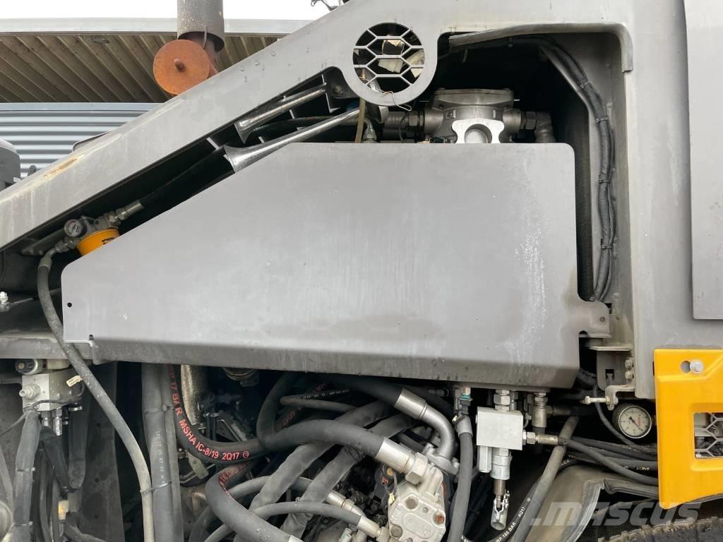 Volvo P6870 ABG Επίστρωση ασφάλτου