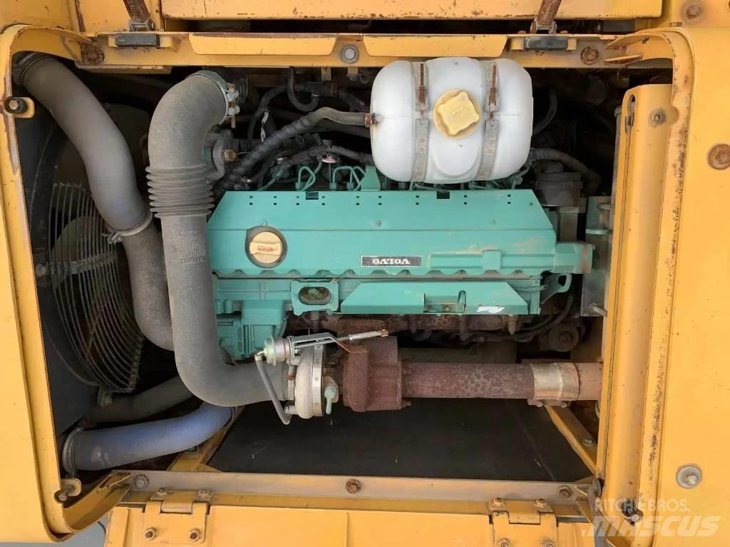 Volvo EC210D Εκσκαφείς με ερπύστριες