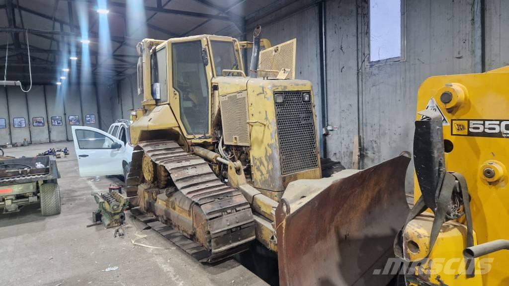 CAT D5 FOR PARTS Μπουλντόζες με ερπύστριες