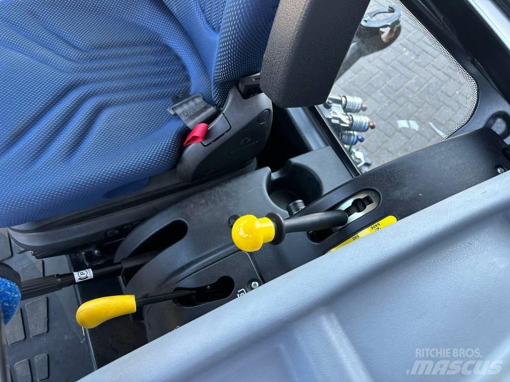 New Holland T4.75 S Τρακτέρ