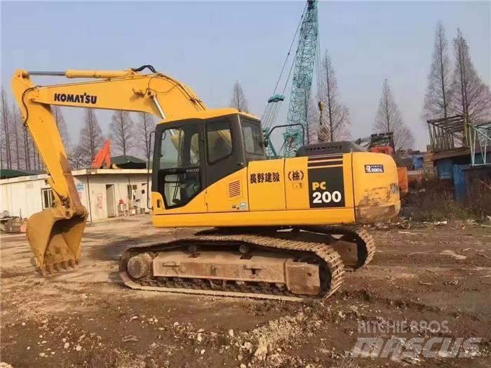Komatsu PC 200-7 Εκσκαφείς με ερπύστριες