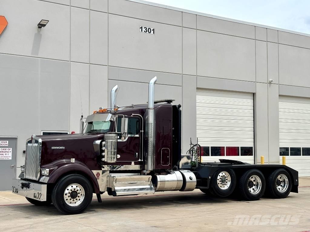 Kenworth W 900 Τράκτορες