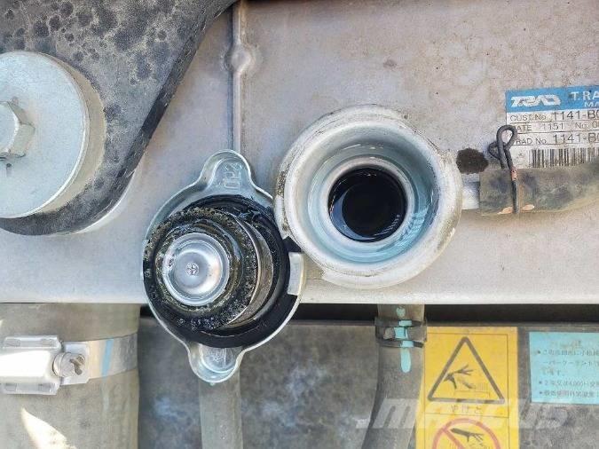 Komatsu PC 200 Εκσκαφείς με ερπύστριες