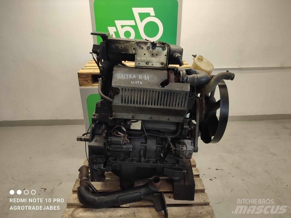 Sisu (44DTA) engine Κινητήρες