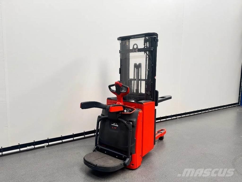 Linde L 14 AP Παλετοφόρα πεζού χειριστή με ιστό