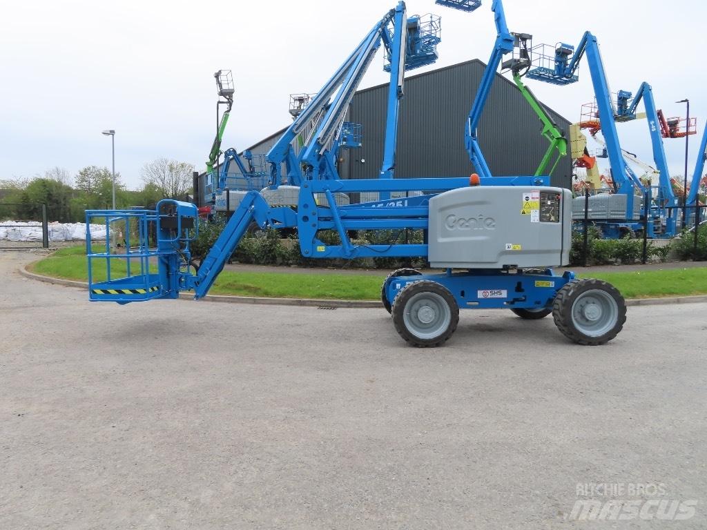 Genie Z 45/25 J Ανυψωτήρες με αρθρωτό βραχίονα