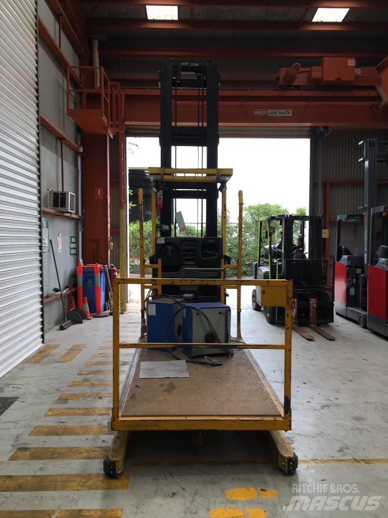 Hyster R30XMF2 Περονοφόρο ανυψωτικό συλλογής παραγγελιών μεγάλου ύψους