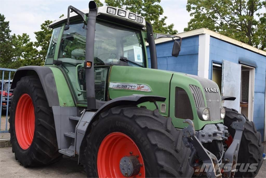 Fendt 712 Vario Τρακτέρ