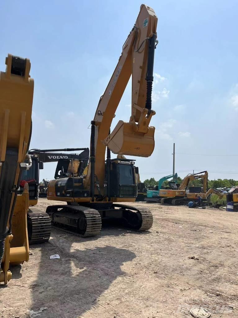CAT 330D2 Εκσκαφείς με ερπύστριες