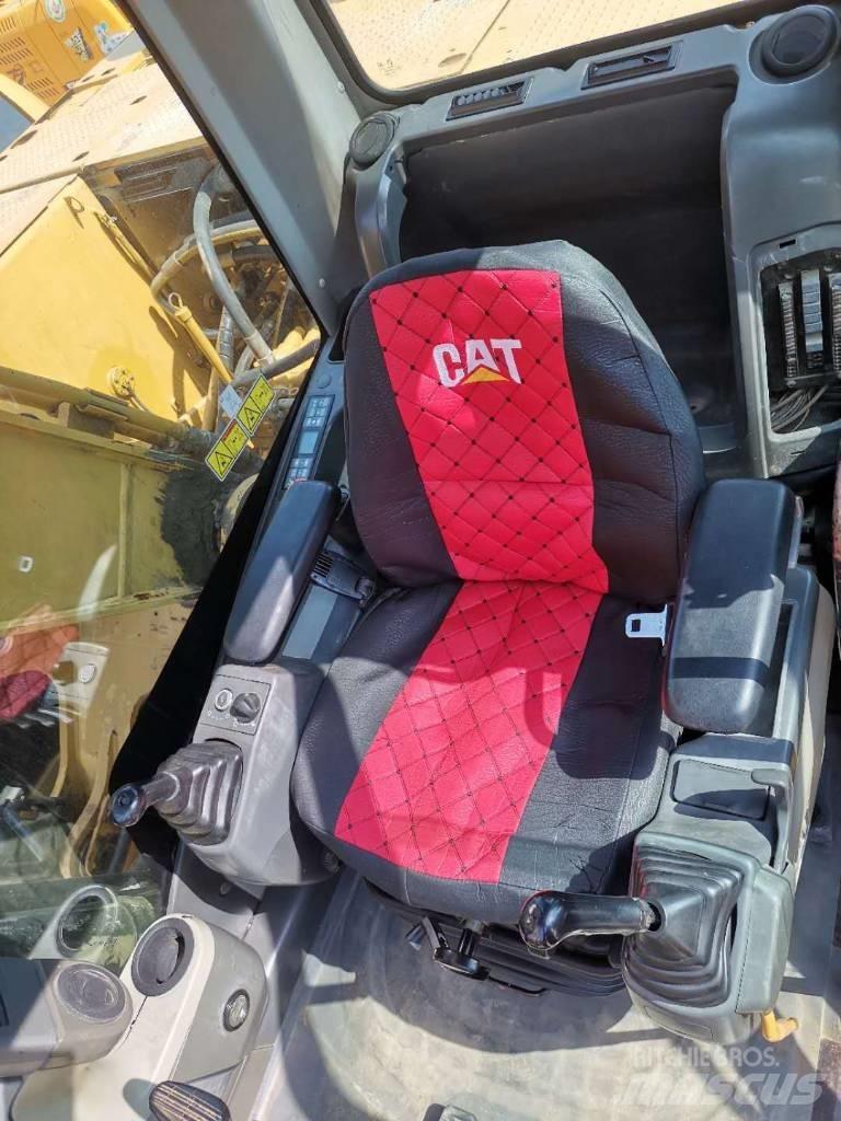 CAT 320 D Εκσκαφείς με ερπύστριες