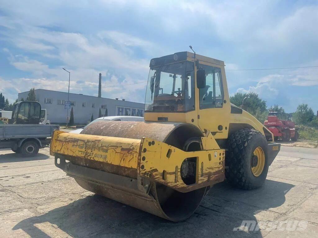 Bomag BW213 DH-4 Οδοστρωτήρες μονού κυλίνδρου