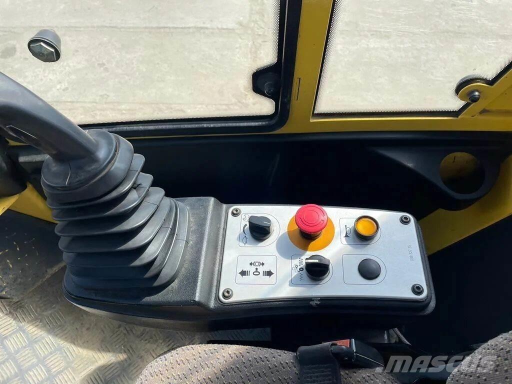 Bomag BW213 DH-4 Οδοστρωτήρες μονού κυλίνδρου