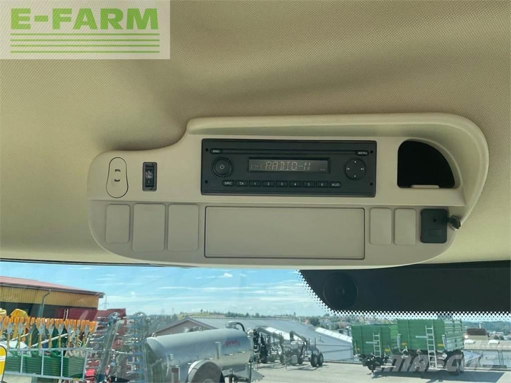 John Deere 6110R Τρακτέρ