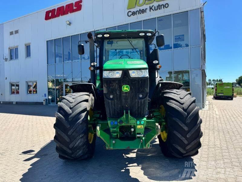 John Deere 7215 Τρακτέρ