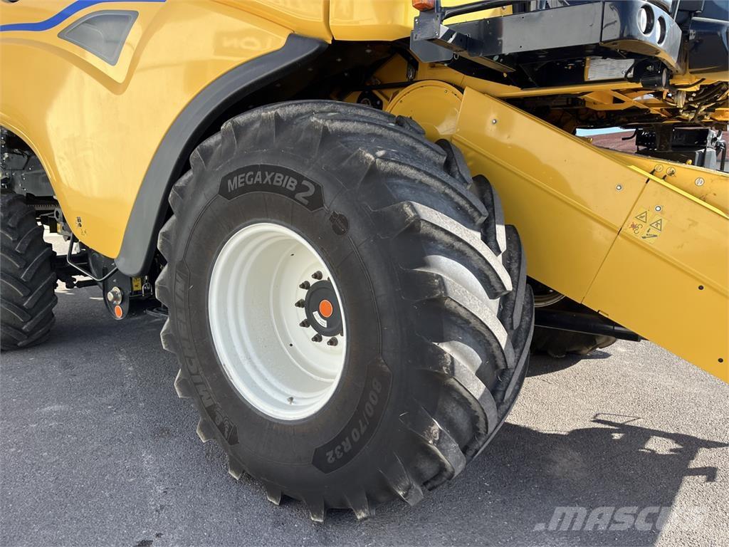 New Holland CX8.70 Θεριζοαλωνιστικές μηχανές