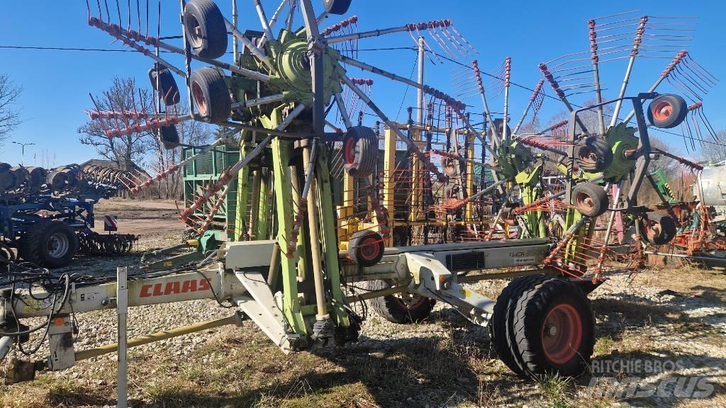CLAAS Liner 3500 Αναμοχλευτήρες