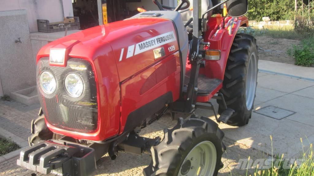 Massey Ferguson 1529 Τρακτέρ