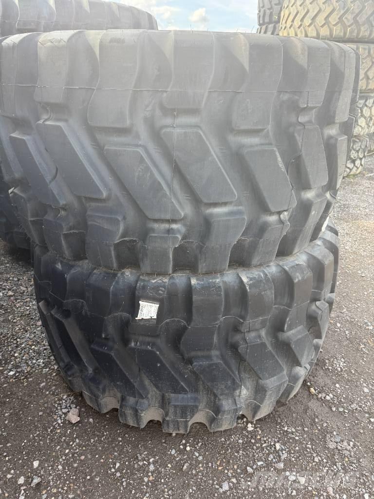 Goodyear 750/65R25 Ελαστικά και ζάντες
