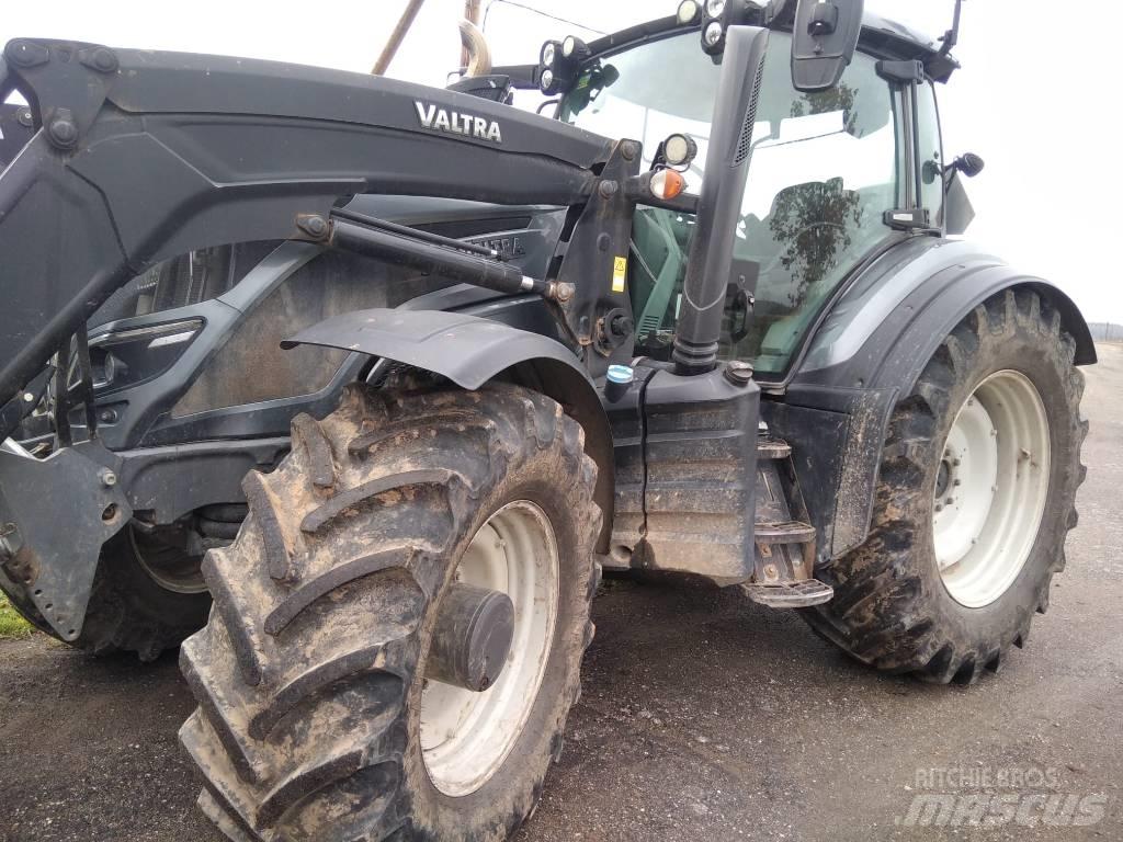 Valtra T 234 V Τρακτέρ