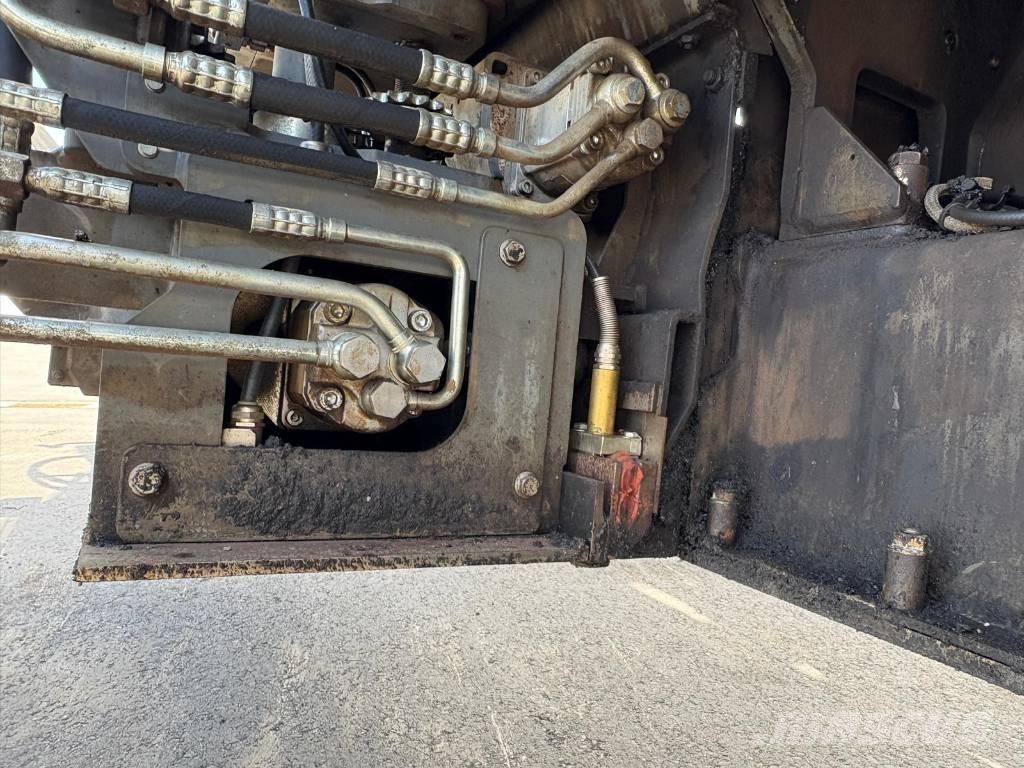 Vögele SUPER 1900-3i Επίστρωση ασφάλτου