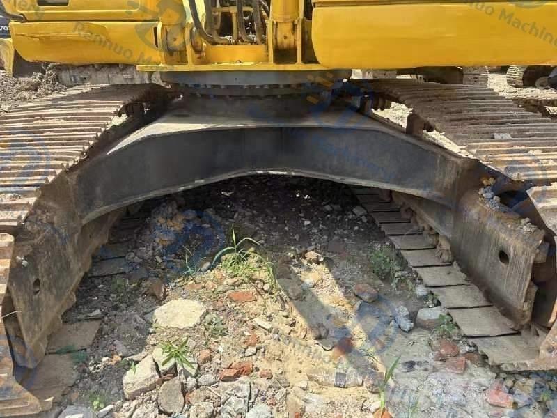 Komatsu PC220-7 Εκσκαφείς με ερπύστριες