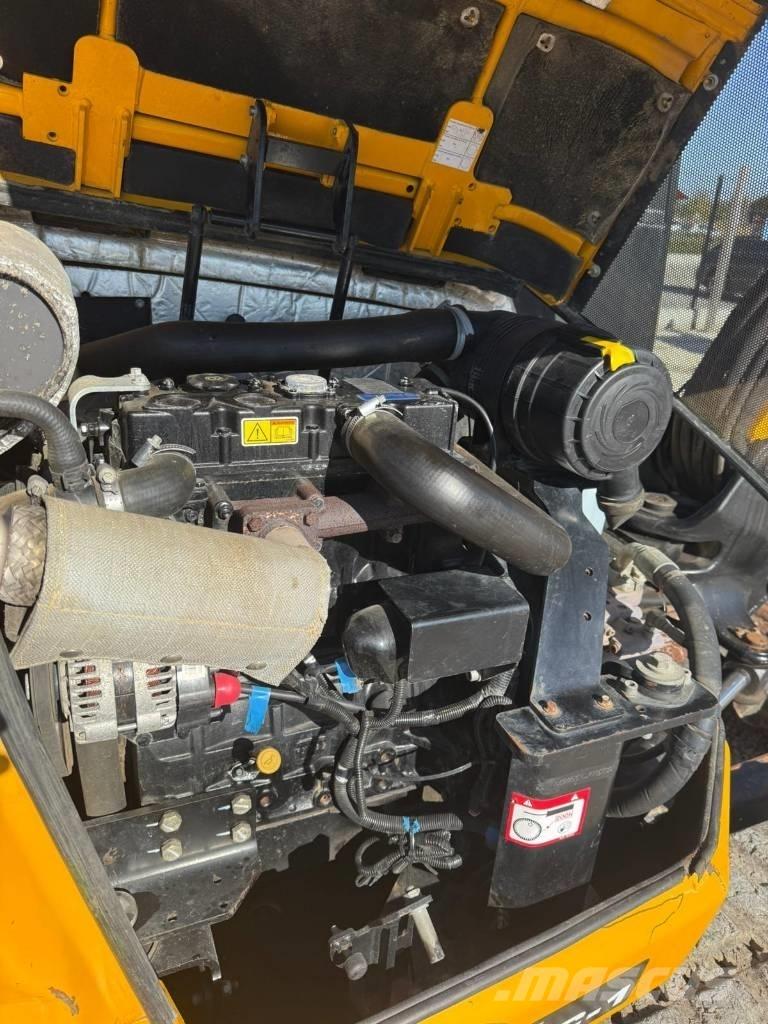 JCB 57 C-1 Εκσκαφάκι (διαβολάκι) < 7t