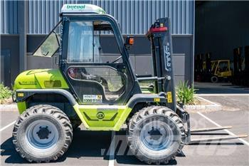 Agria TH350 Φορτηγά ανώμαλου εδάφους