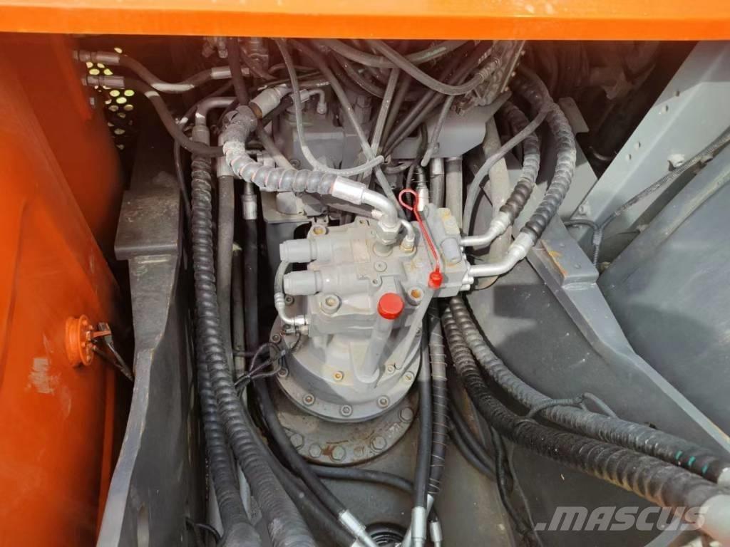 Hitachi ZX200 Εκσκαφείς με ερπύστριες