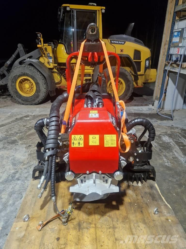 Komatsu C 144 Κεφαλές συλλεκτικών μηχανών