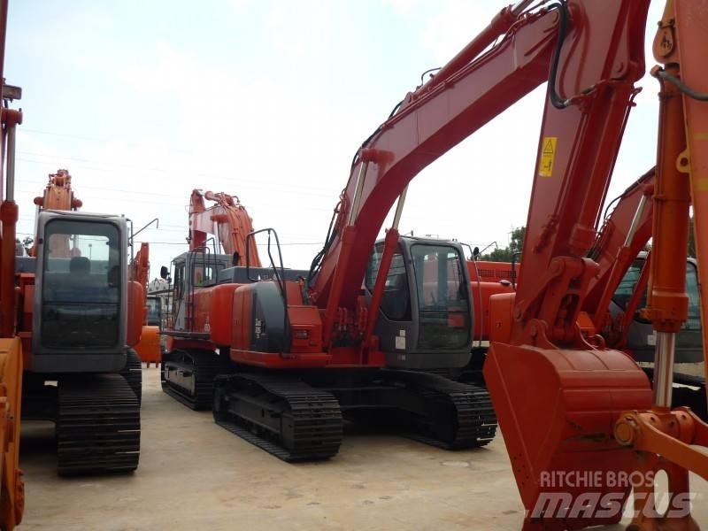 Hitachi ZX 225 US Εκσκαφείς με ερπύστριες