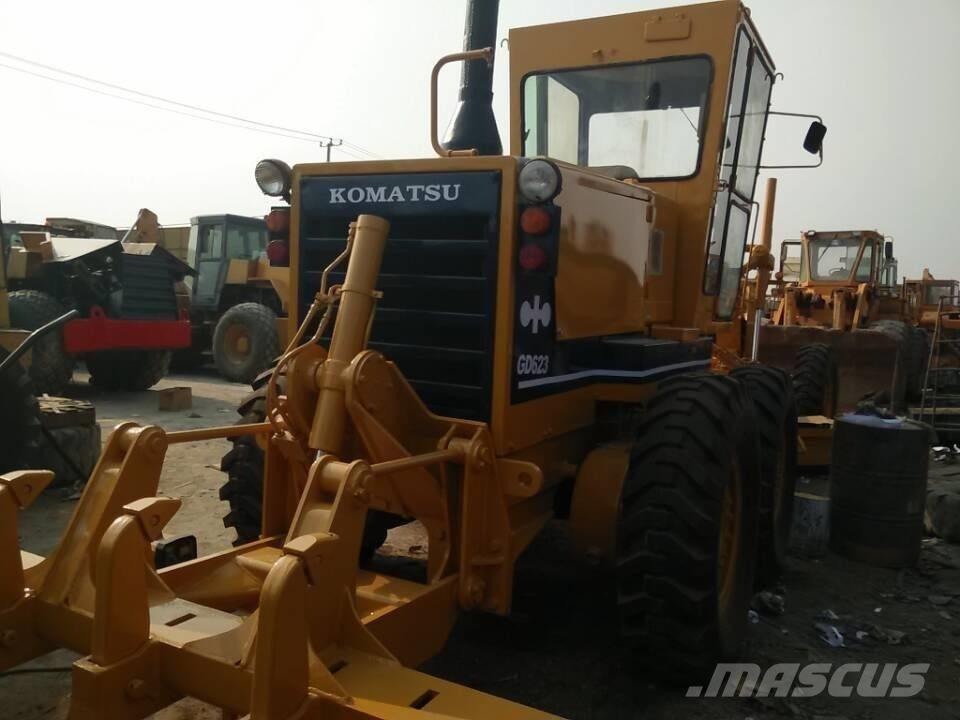 Komatsu GD 623 Γκρέιντερς
