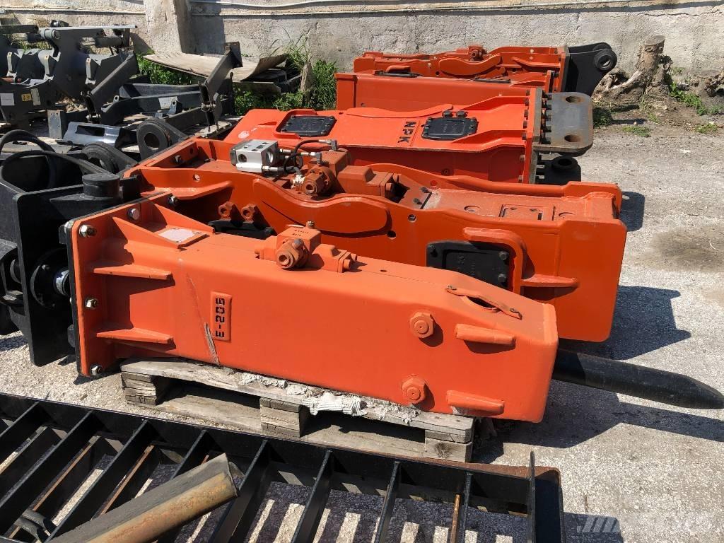 NPK E-206 Σφυριά / Σπαστήρες