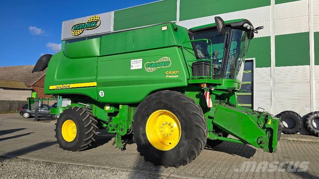 John Deere S 690 i Θεριζοαλωνιστικές μηχανές
