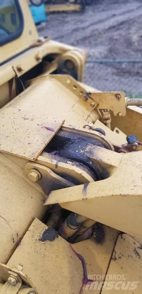 CAT 953 Φορτωτές με ερπύστριες