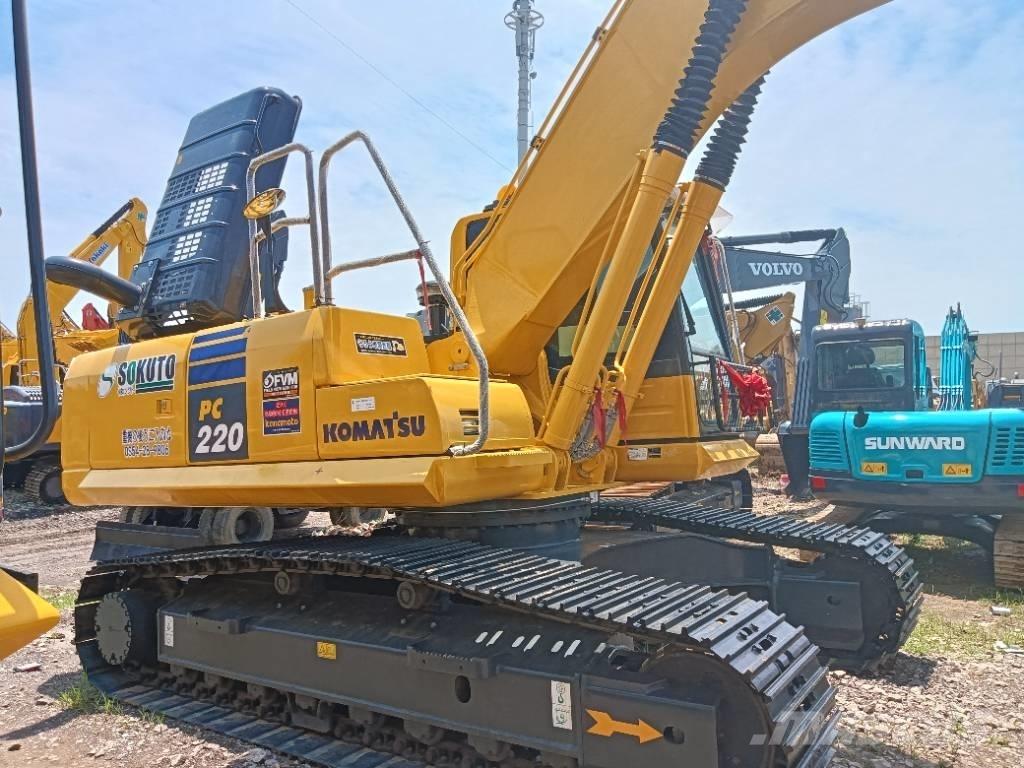Komatsu PC 220-8 Εκσκαφείς με ερπύστριες