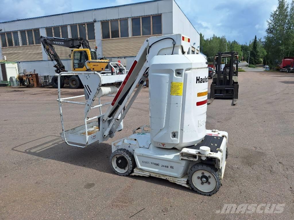 Haulotte Star 10 Compact self-propelled boom lifts