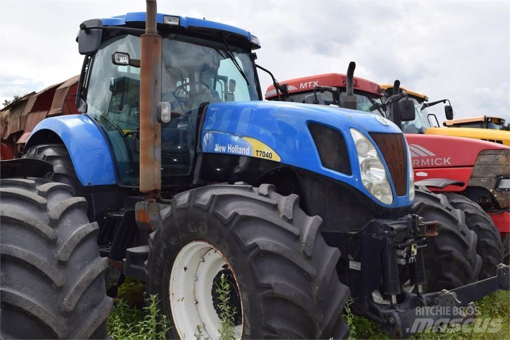 New Holland T 7040 Τρακτέρ