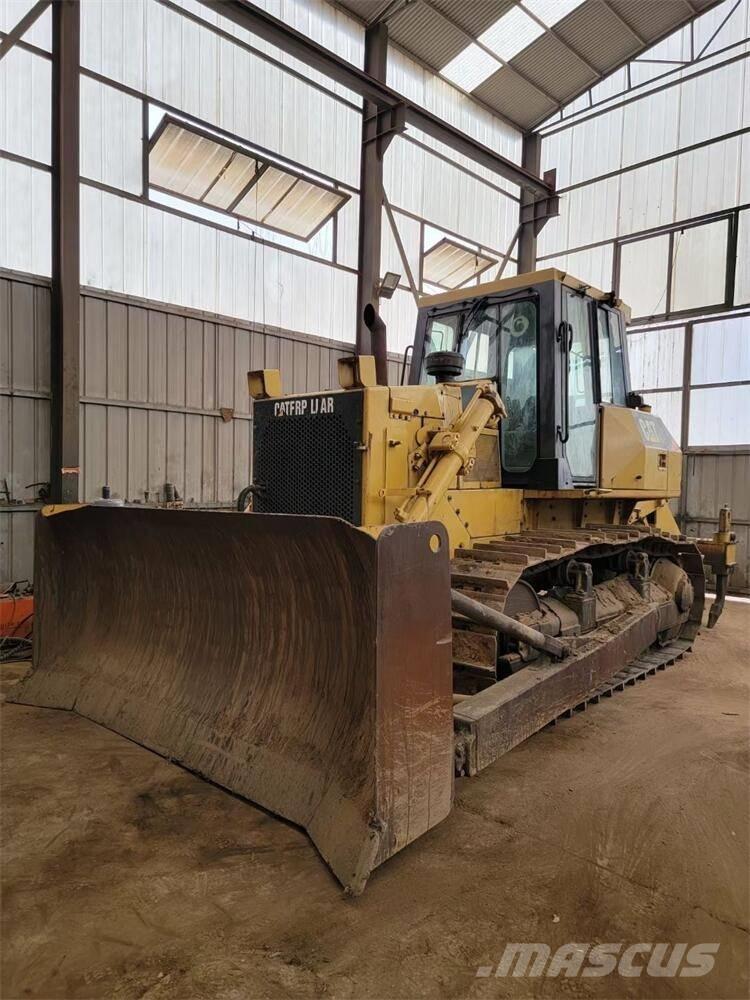 CAT D7G2 Μπουλντόζες με ερπύστριες
