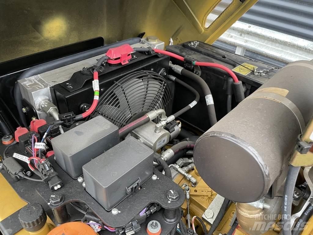 CAT CB2.5 GC Οδοστρωτήρες διπλού κυλίνδρου