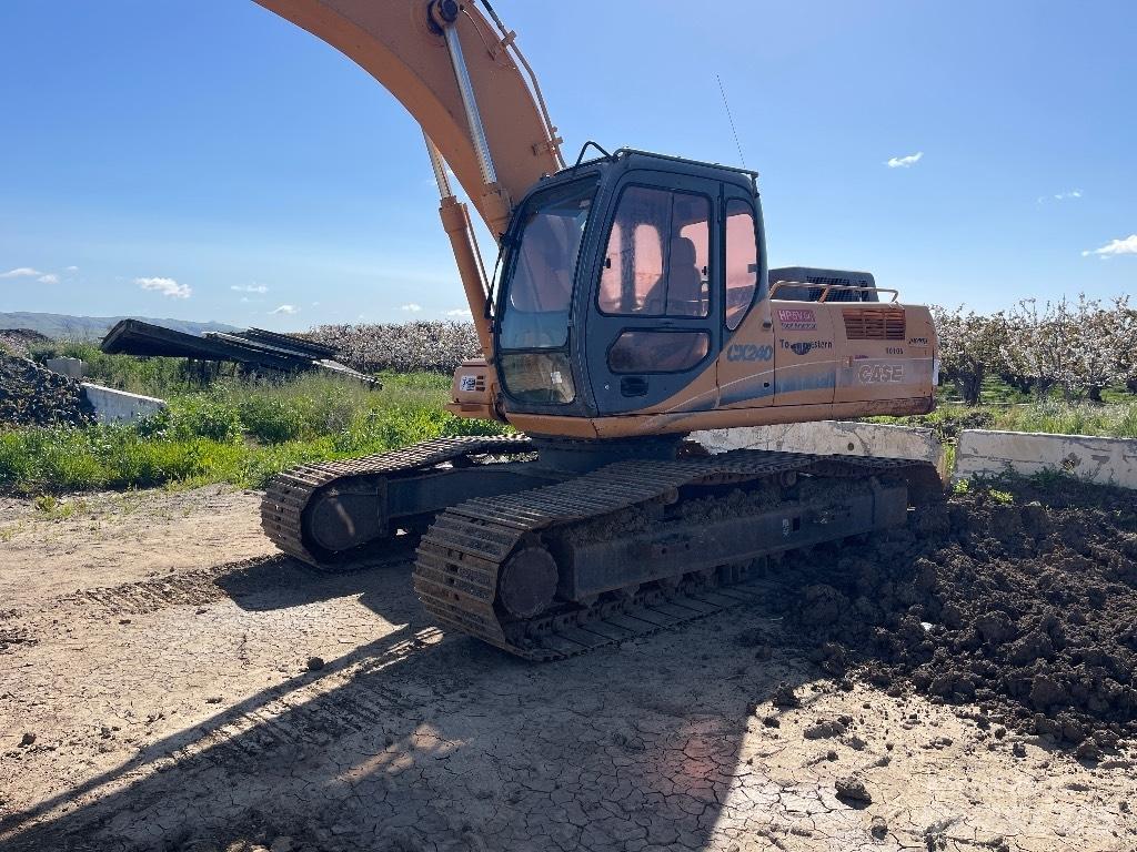 CASE CX 240 Εκσκαφείς με ερπύστριες