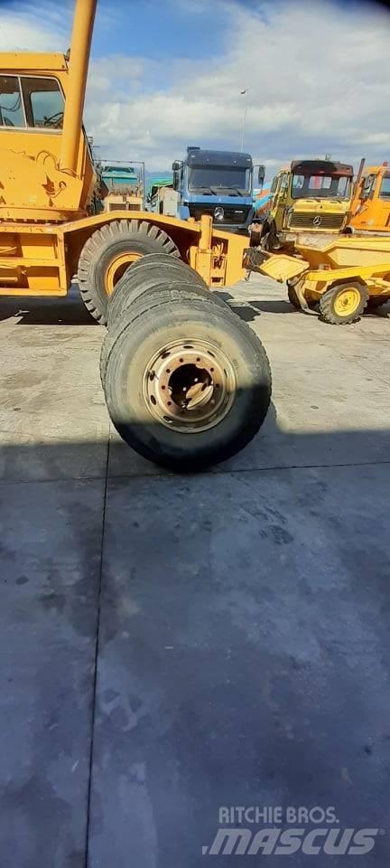 Bridgestone 13R22.5 Ελαστικά και ζάντες