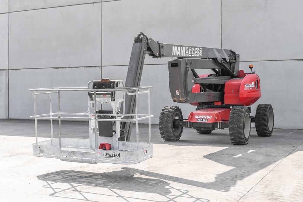 Manitou 200 ATJ Ανυψωτήρες με αρθρωτό βραχίονα