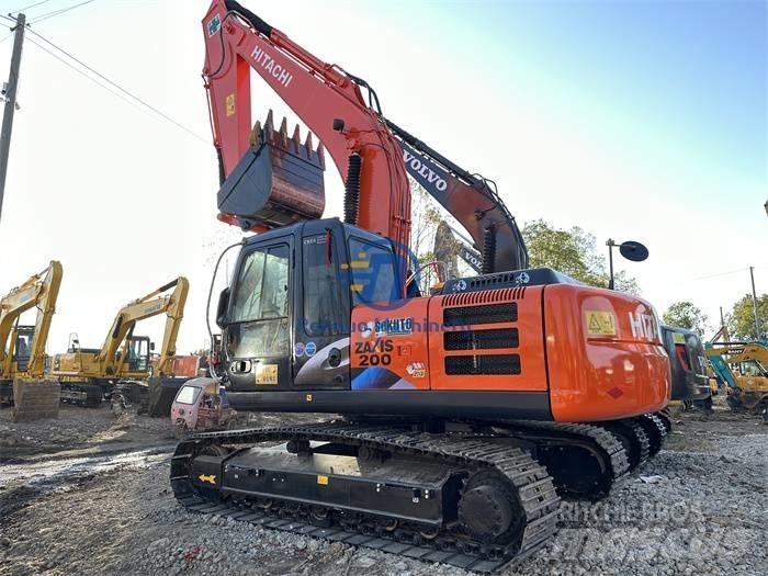 Hitachi ZX 200 Εκσκαφείς με ερπύστριες