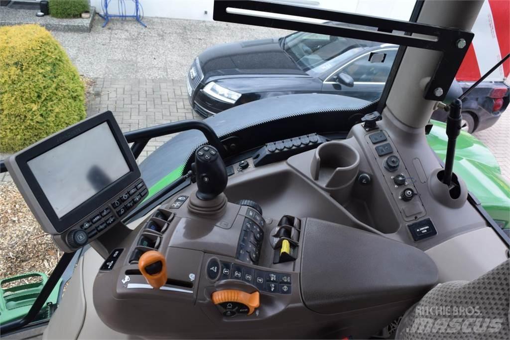 John Deere 6215 R Τρακτέρ