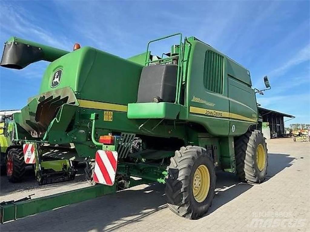 John Deere W550 Θεριζοαλωνιστικές μηχανές