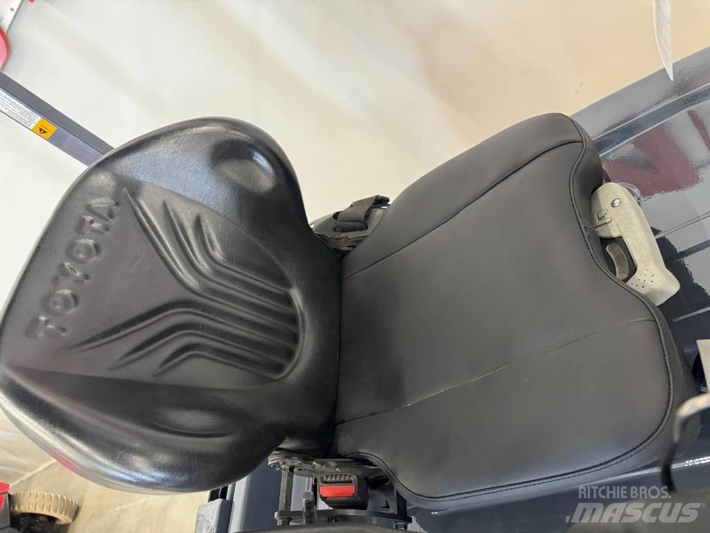 Toyota 10747 - 8FBE16T Ηλεκτρικά περονοφόρα ανυψωτικά κλαρκ