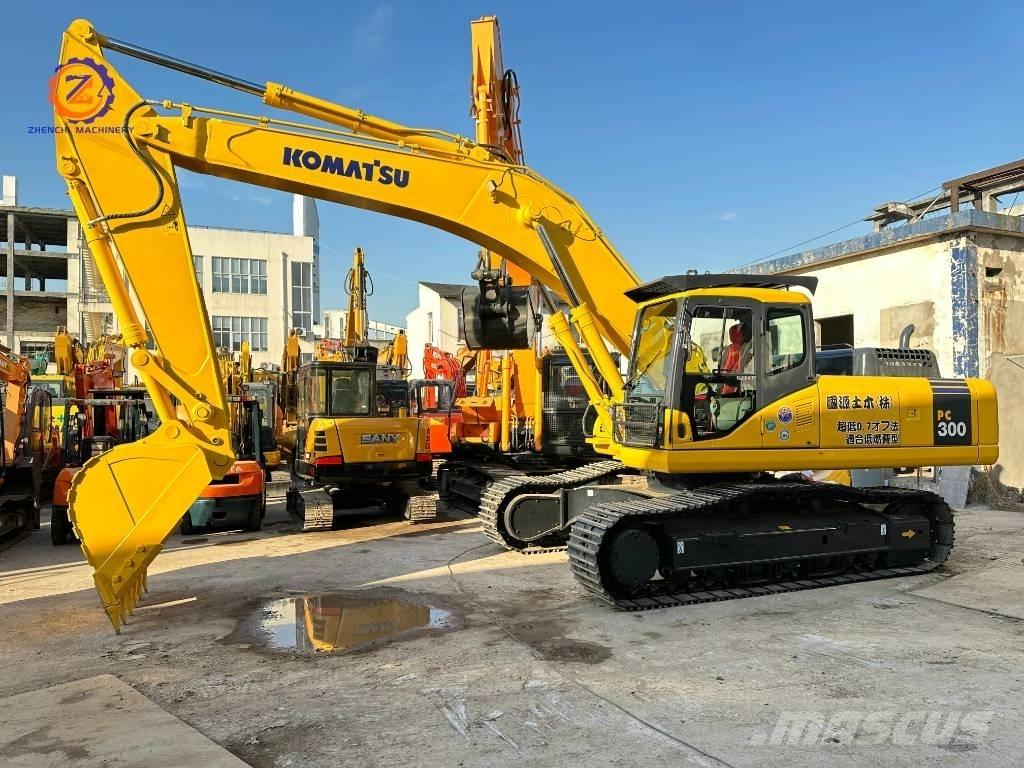 Komatsu PC 300 Εκσκαφείς με ερπύστριες