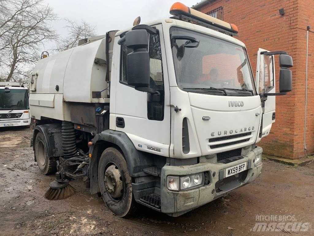 Iveco 150E 22 Σκούπες