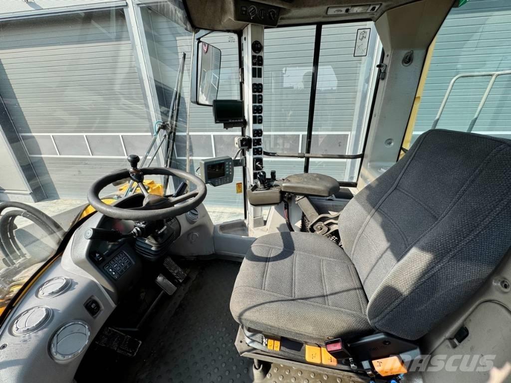 Volvo L 180 F Φορτωτές με λάστιχα (Τροχοφόροι)